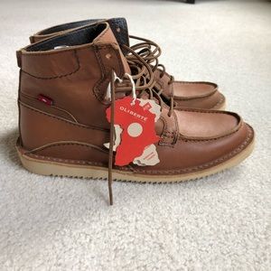 Mens 9 Oliberte Boots NWT
